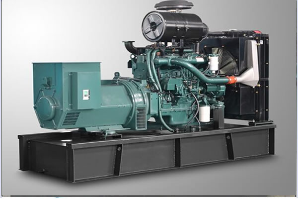 ?？谟癫穹⒌缁?恭喜意尔服装公司成功订购